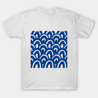 BLUE ART DECO RAINBOW T-Shirt